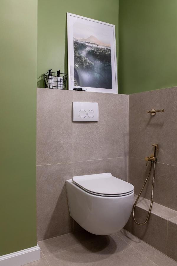 Designer Flat For 4, Heart Of Bucharest, Kitchen Villa Bagian luar foto