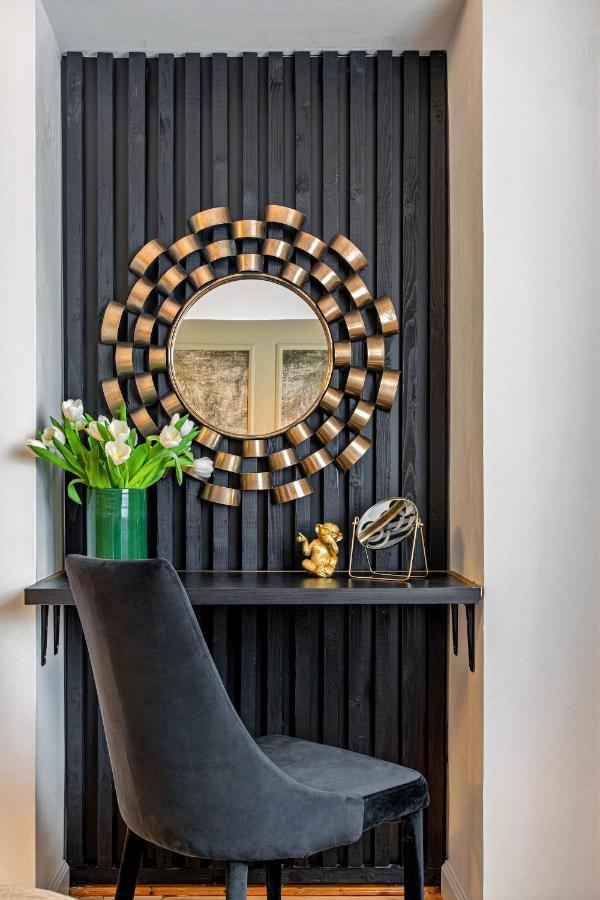 Designer Flat For 4, Heart Of Bucharest, Kitchen Villa Bagian luar foto